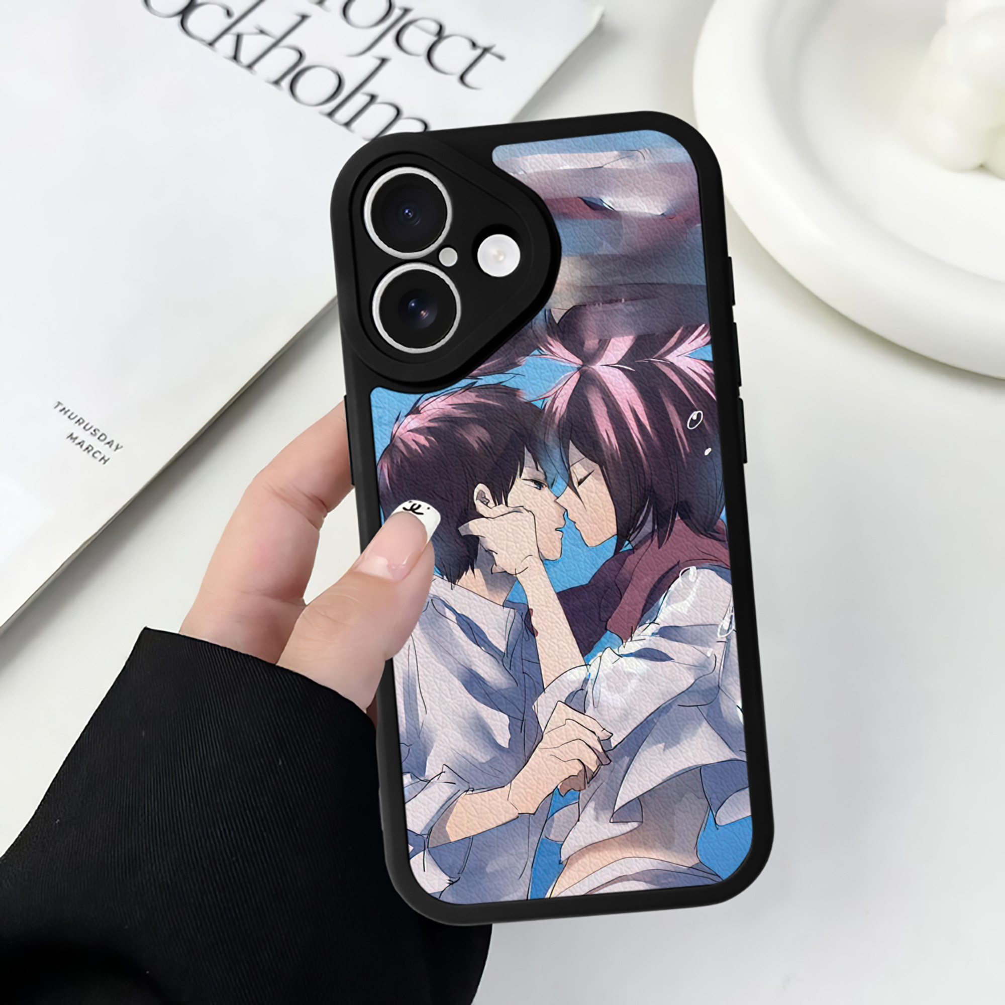 （画像用） 進撃の巨人 Attack on Titan 【iPhone 16シリーズ対応】シリコンスマホケース（レザー調） 材質：シリコン